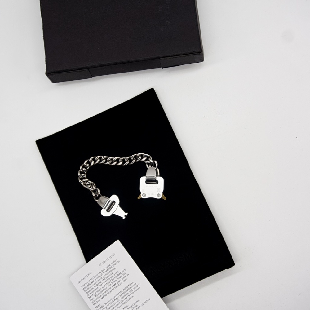 1017 ALYX 9SM Silver Buckle Bracelet - Picture 7 of 9